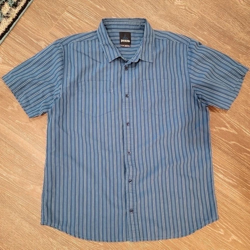 Prana for Men Blue double‎ pocketed button down organic cotton shirt size XL